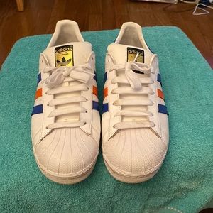 Adidas Superstar
